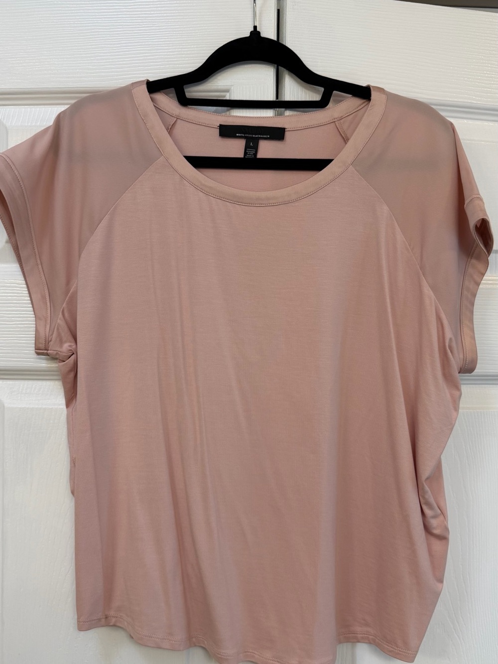 White House Black Market Blush Short Sleeve Tee